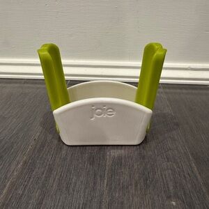 NWOT Joie Green and White Foldable Bagel Cutter